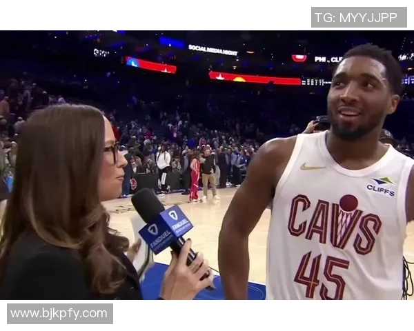 多诺万米切尔如何在NBA赛场上展现超凡实力与领导魅力