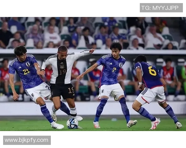 孙兴O的足球之路：从少年梦想到国际赛场的璀璨星光