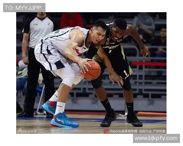 日本队与土库曼斯坦队精彩进球对决回顾与分析