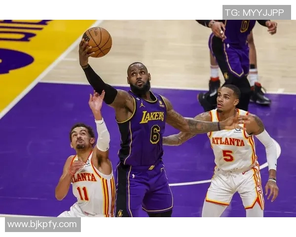 湖人对决热火精彩瞬间剪辑回顾展现篮球魅力与激情对抗