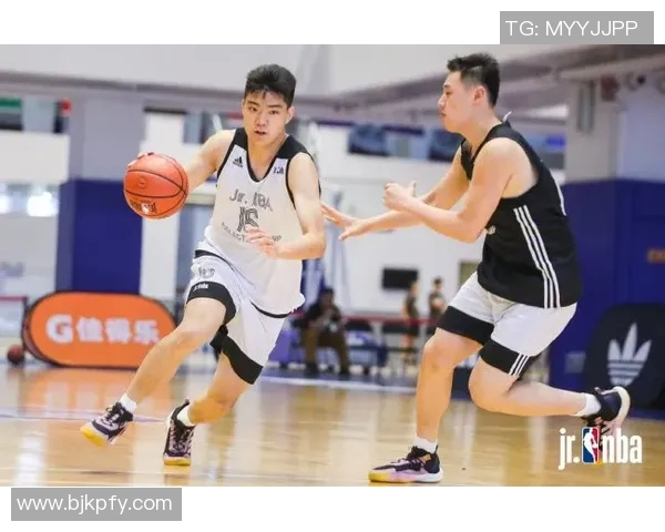 王汝恒的成长之路：从青涩少年到职场精英的蜕变与奋斗故事