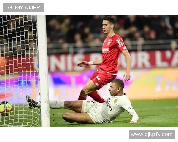 第戎与里尔2020年对决回顾分析及比赛精彩瞬间总结